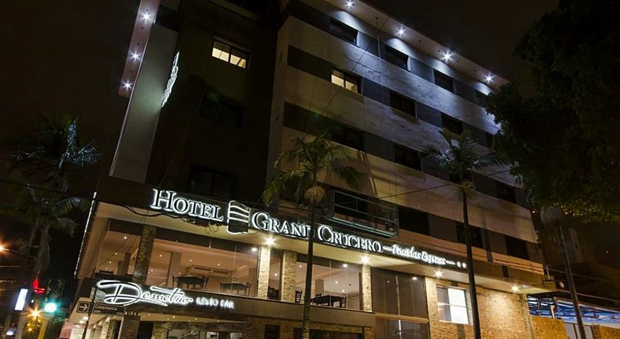 Bagu Grand Crucero Hotel 3*